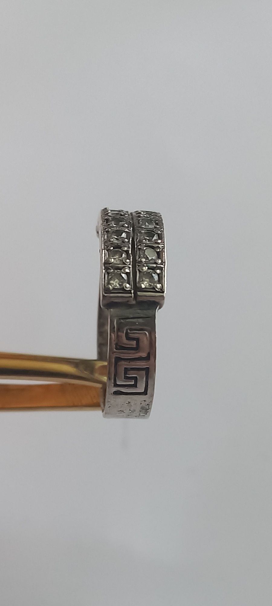 Серебряное кольцо