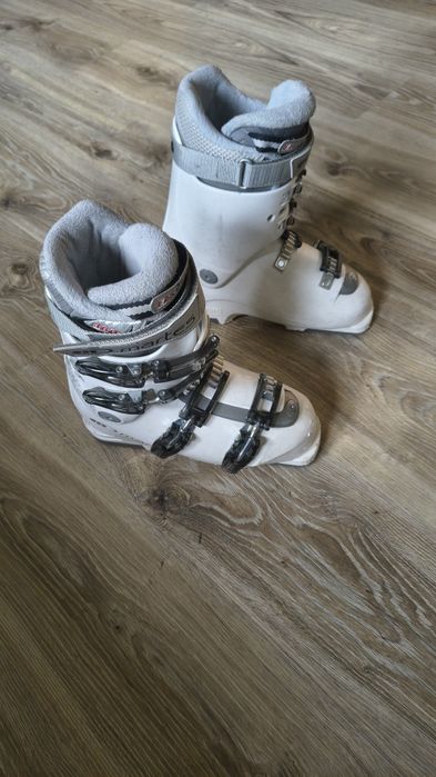 Buty narciarskie Martes 24,5-26, rozmiar 39-41