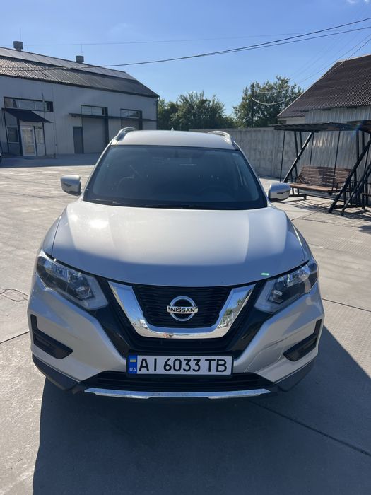 Продам Nissan Rogue