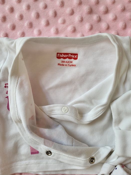 Komplet niemowlęcy z body kopertowym