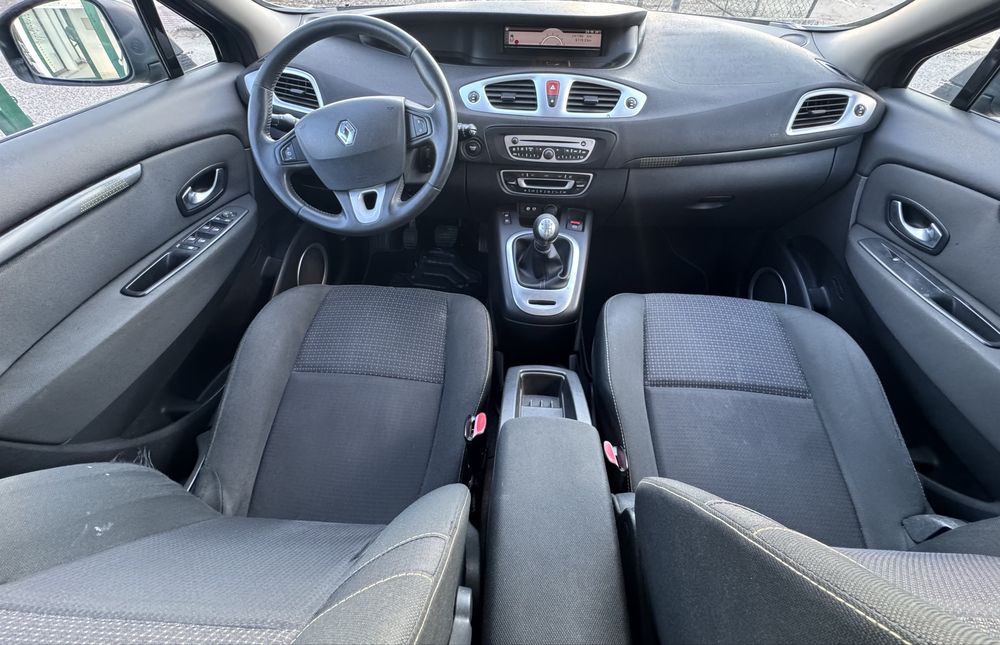 Renault Scenic7 lugares