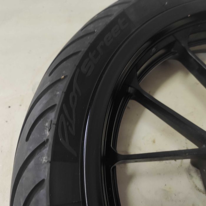 YAMAHA YZF 125 Koło Felga Tylna Tył Opona 130/70-17