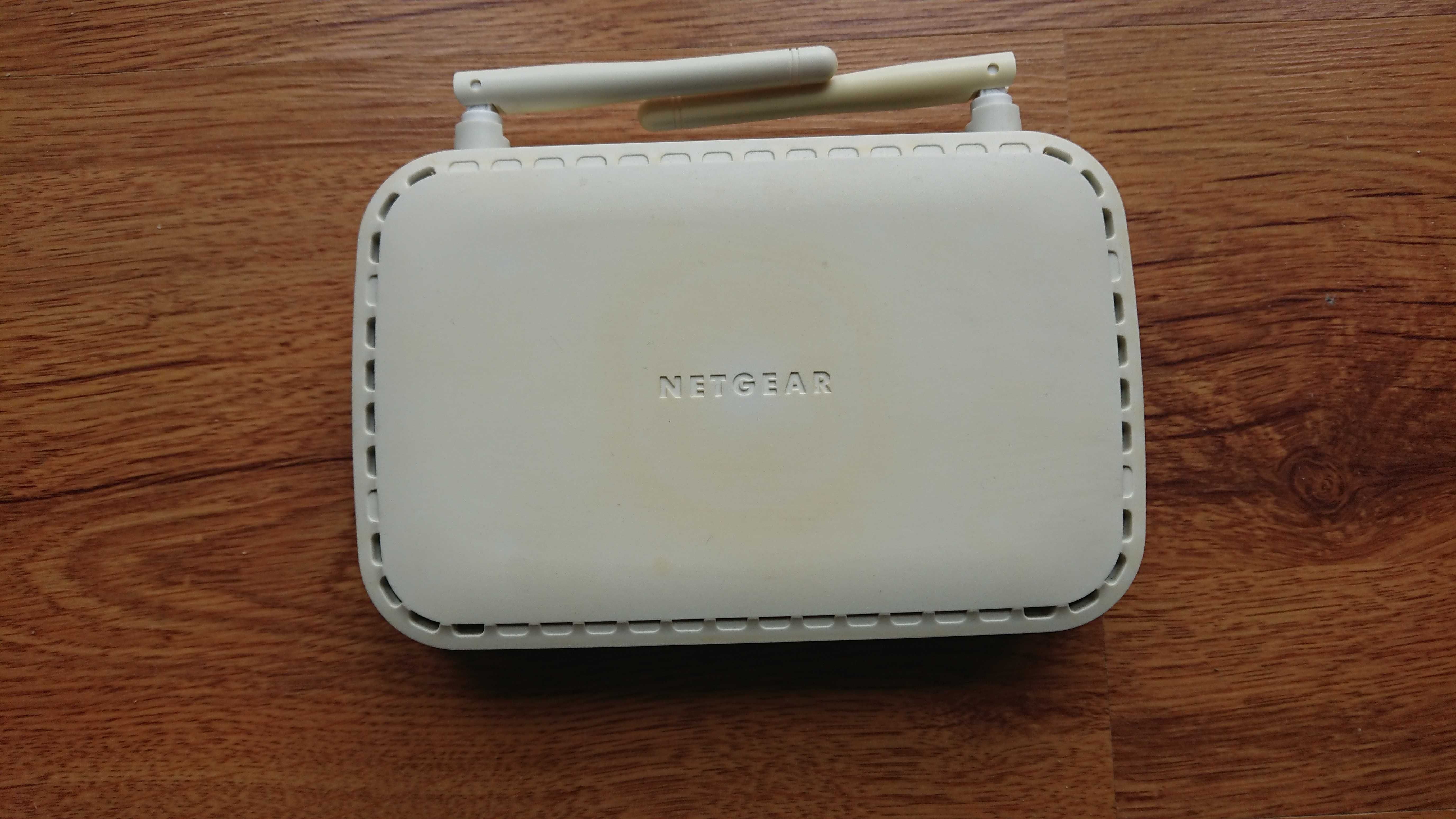 Router Netgear WNR614