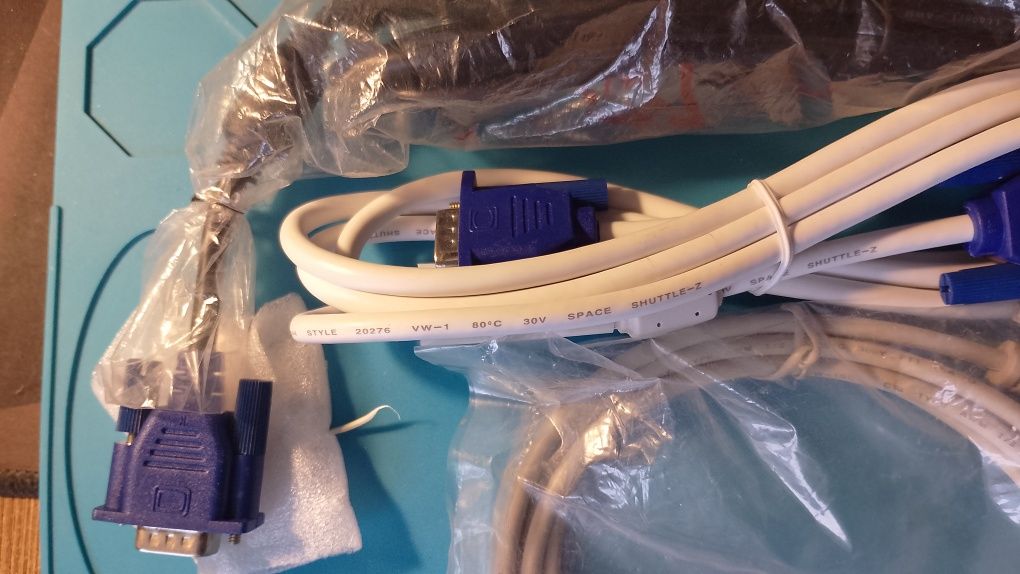 Кабель vga , com port