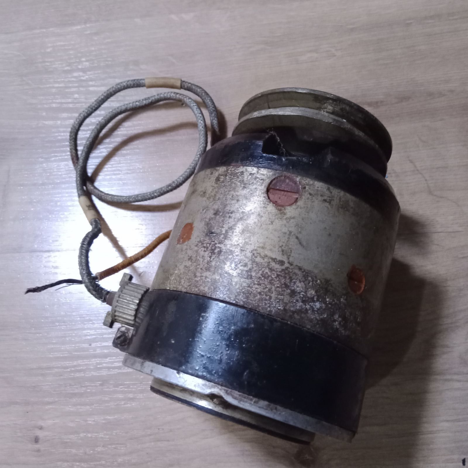 Электродвигатель 24в МВ-42 6910 Ц 1052 1000 грн