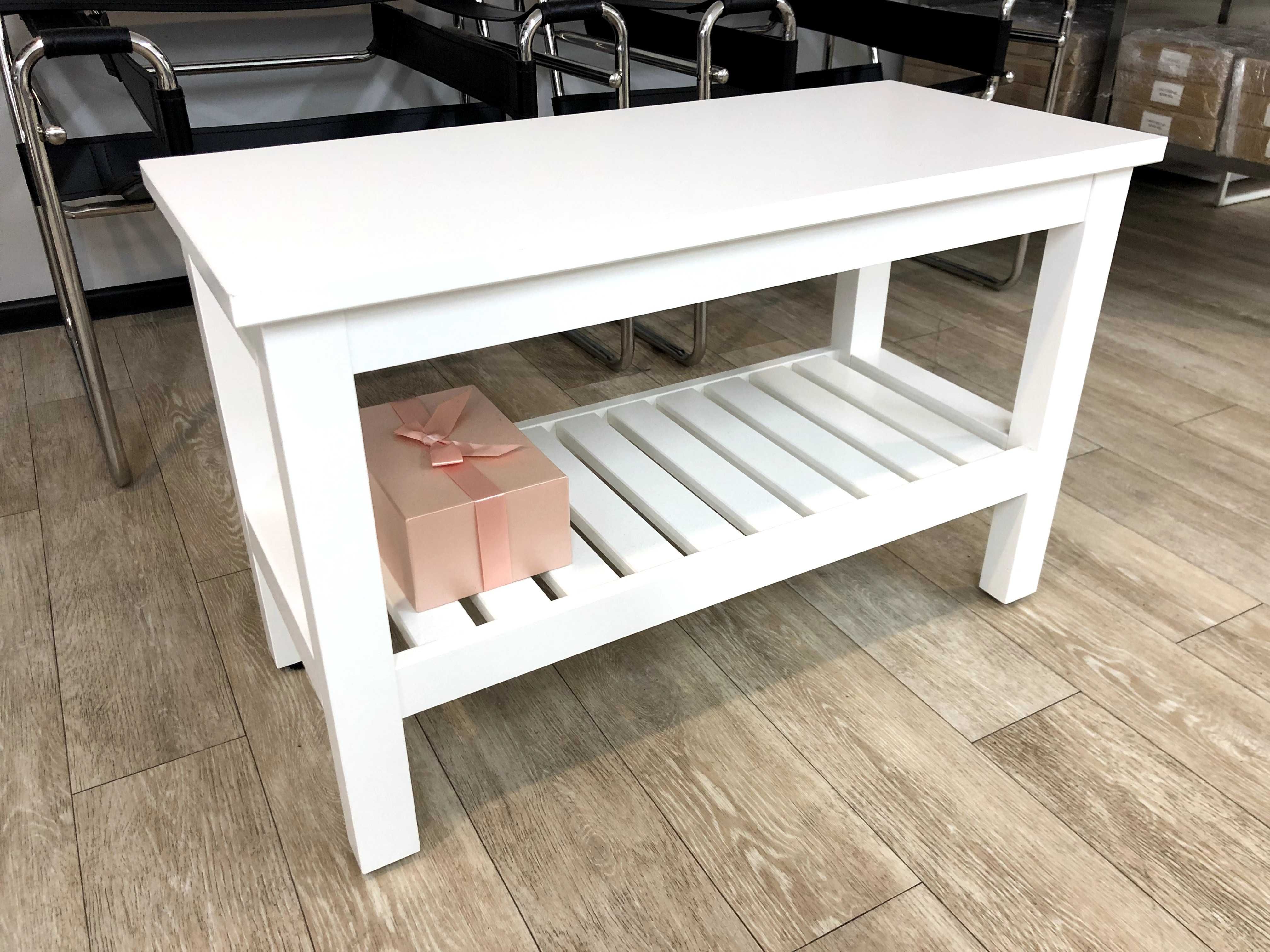 Білий столик IKEA
