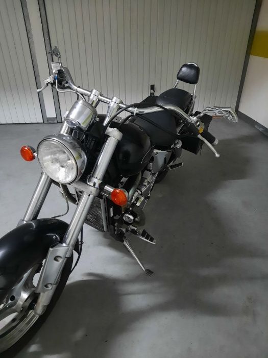 Suzuki Marauder 800