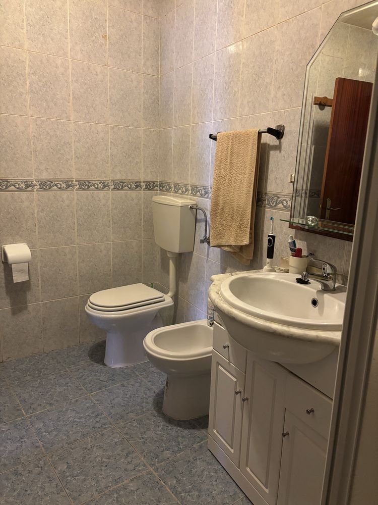 Moradia pronta a habitar em Valhelhas
