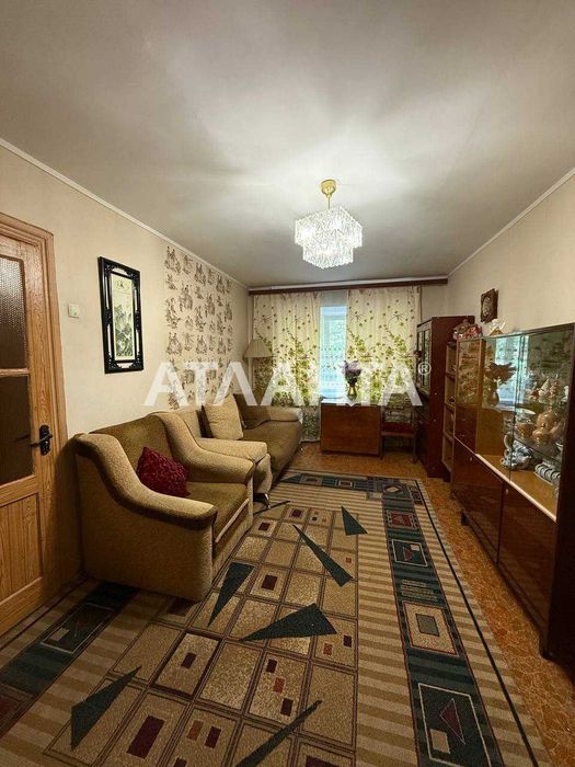 2к. квартира,1 поверх,центр,цегла,ремонт