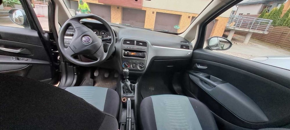 Fiat grande punto -długie opłaty Oc+przegląd