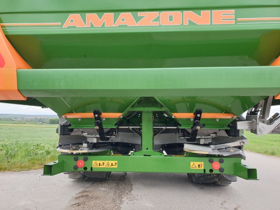 Jak nowy Rozsiewacz nawozów Amazone ZA-M zam 1501 + nadstawa