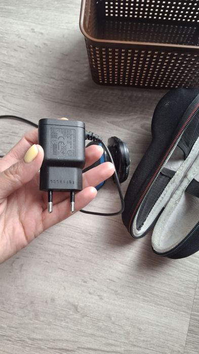 Бритва Philips  в чудовому стані