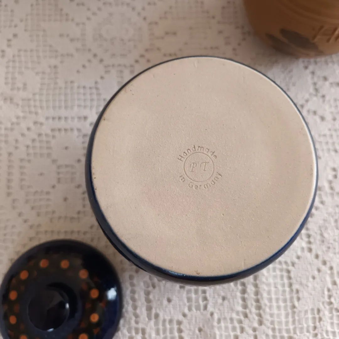 Ceramiczny pojemnik na miód Niemcy handmade