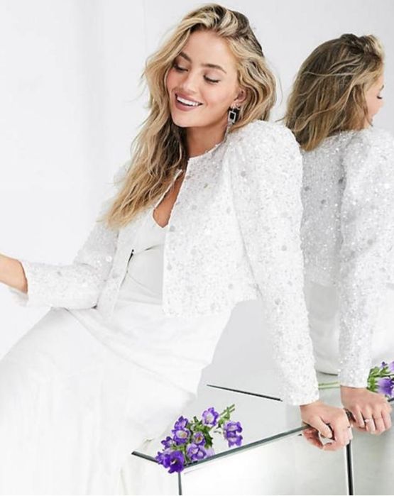 Вкорочений жакет в паєтках Asos