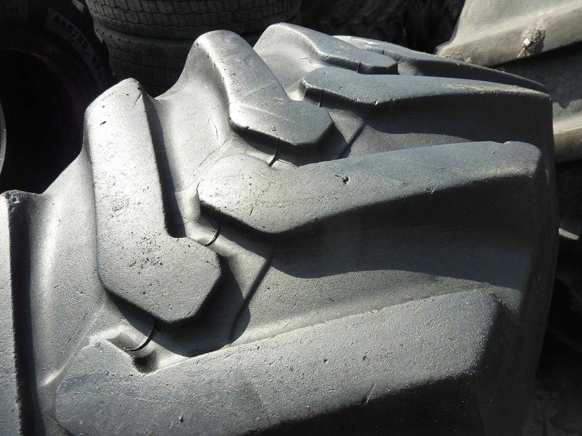 2x Opona używana 440/80-28 16.9-28 16.9R28 MICHELIN 1400zł(szt.) W3875