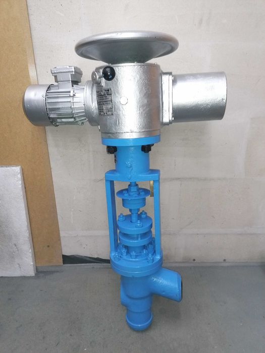 Zawór rozruchowy CHEMAR_KIELCE ZR77 DN 50 z napędem NWA-78