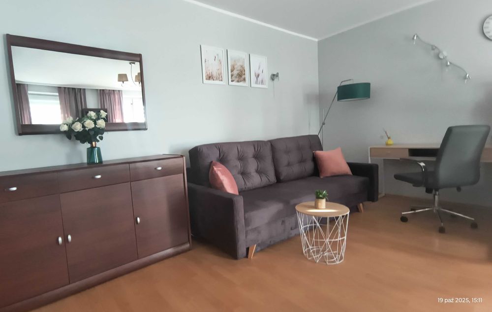 Przytulna i jasna kawalerka bezpośrednio od właściciela!