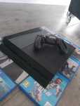 Sprzedam PS4+Pad 500Gb + FIFA 19