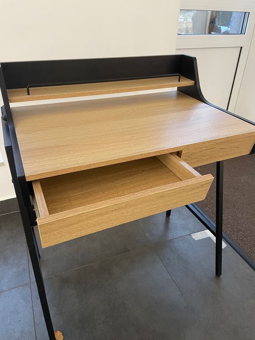 Biurko w stylu skandynawskim Borr