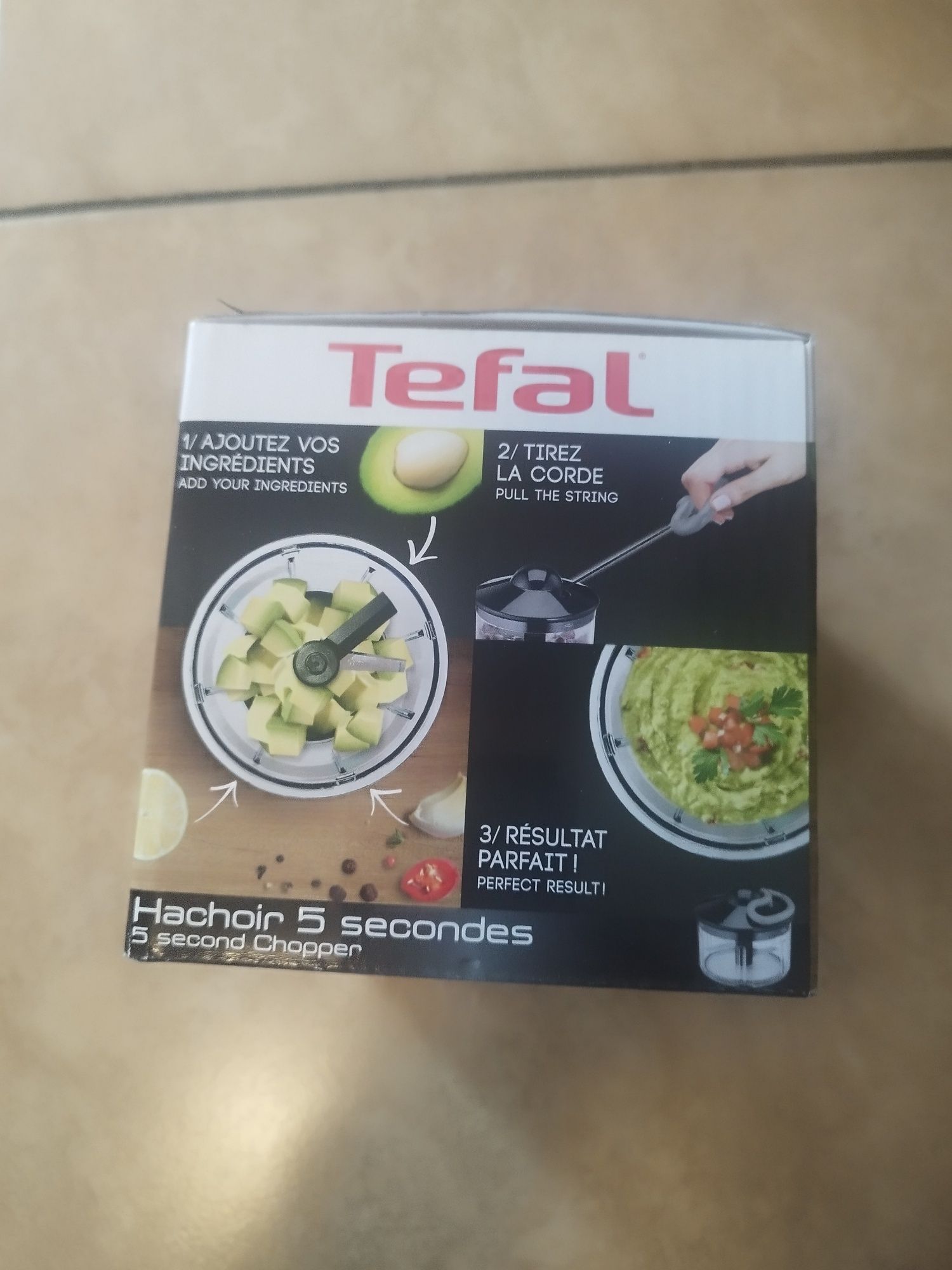 TEFAL (NOWY) uniwersalny rozdrabniacz/siekacz ręczny 

Teraz moż