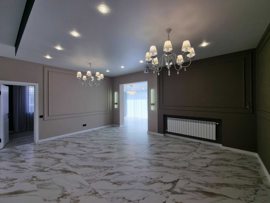 Будинок у котеджному містечку ЖК Данилівський 143 м. Сертифікат