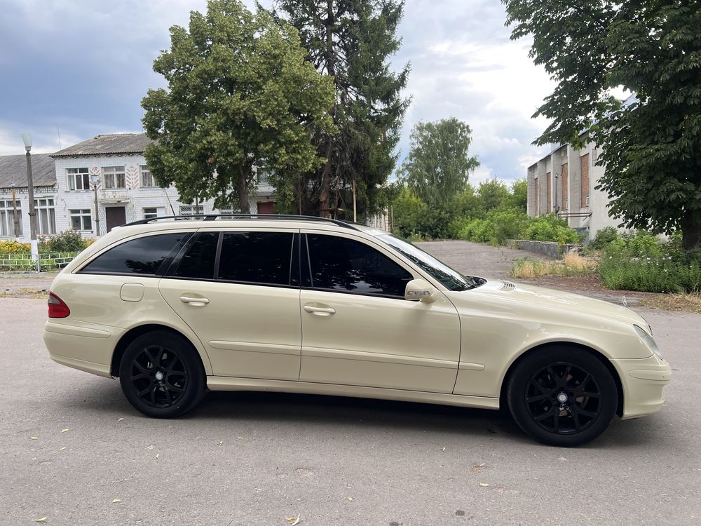 MERCEDES E-Class 2007
