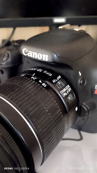 Камера Canon EOS Rebel T3i