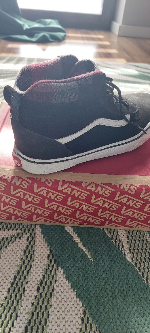 Vans Ward Hi Mte