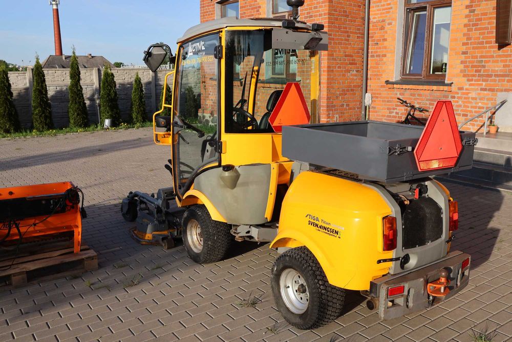 Kosiarka/nośnik narzędzi Stiga Titan 740 DCR