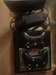 Xbox 360 E 500 GB + 2 pady + Kinekt + GTA IV