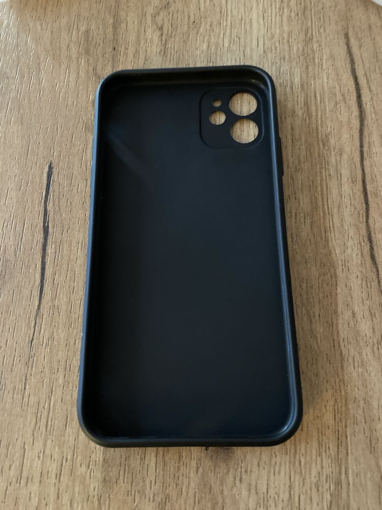 Etui na iphone 11