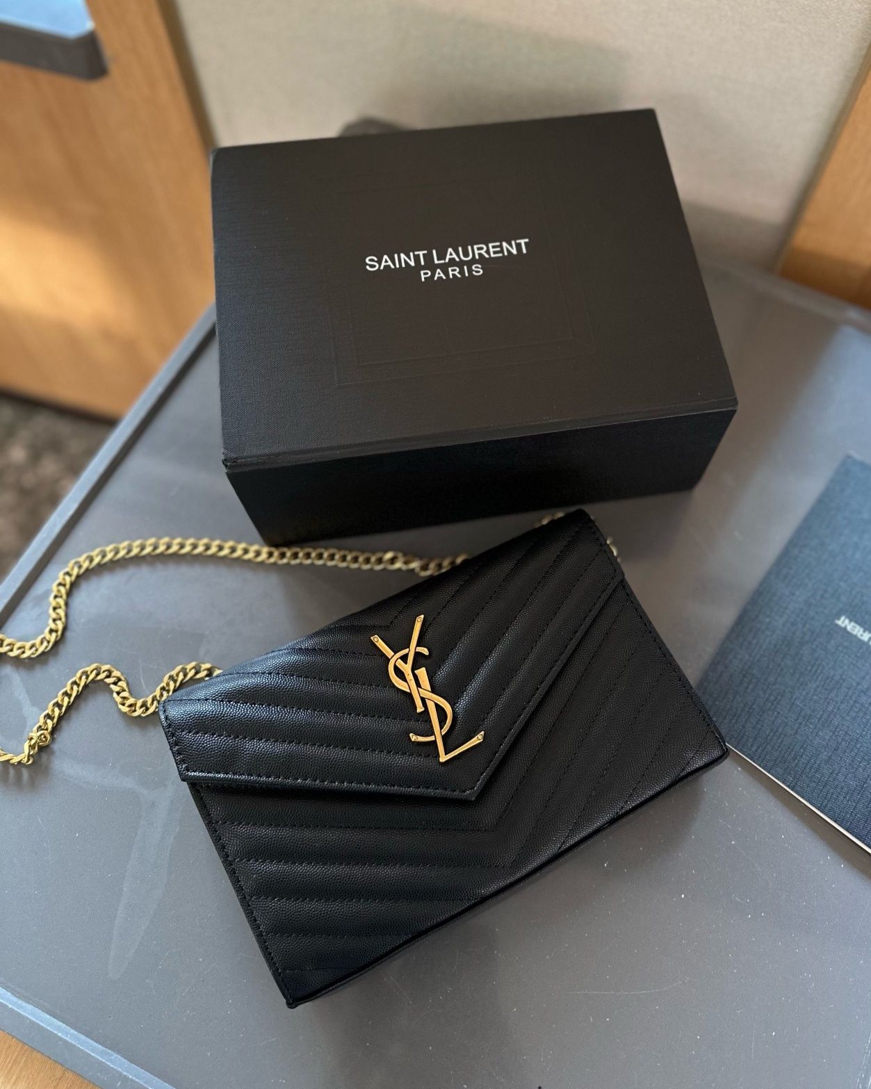 Клатч сумка YSL Saint Laurent WOC | чорна з золотом