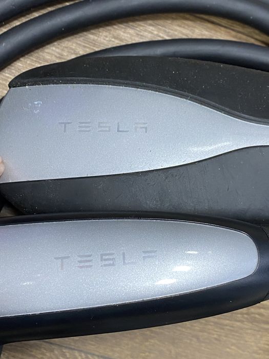 Зарядка оригинальная Tesla