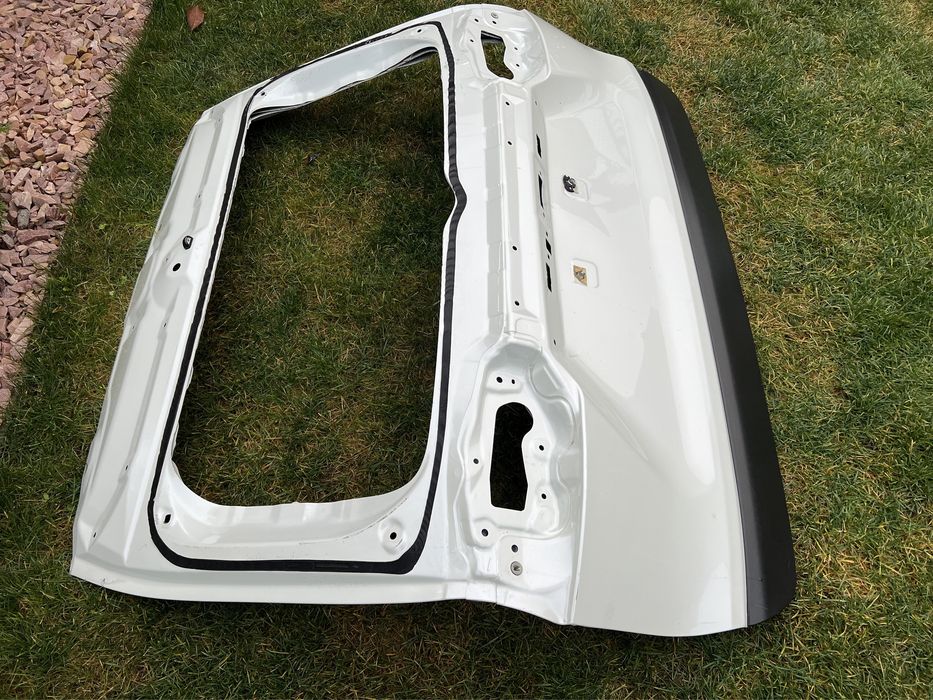 Toyota RAV4 2019 - 2025 Кришка Багажника Ляда. РОЗБОРКА / ЗАПЧАСТИ