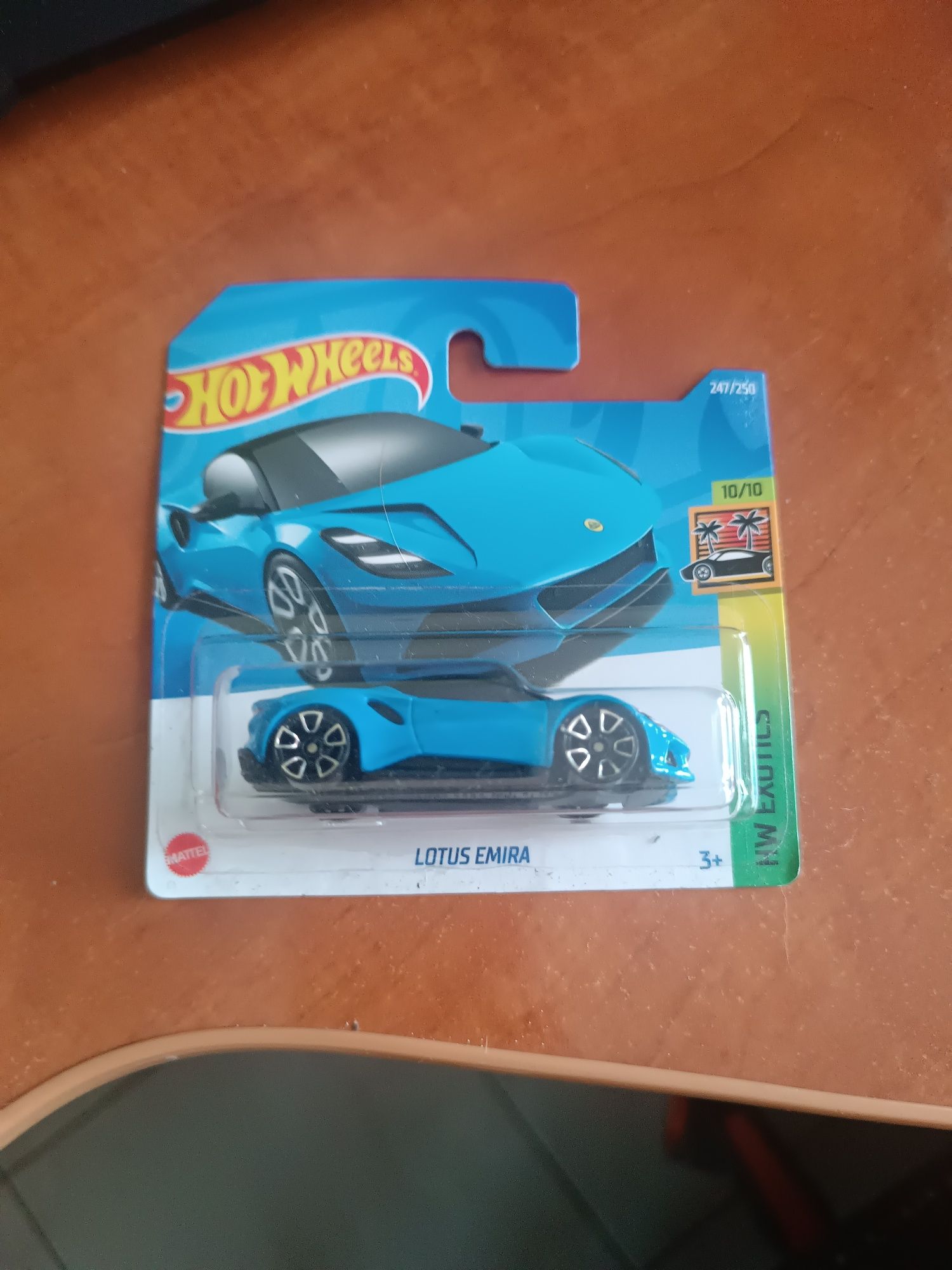 Hot Wheels Lotus Emira