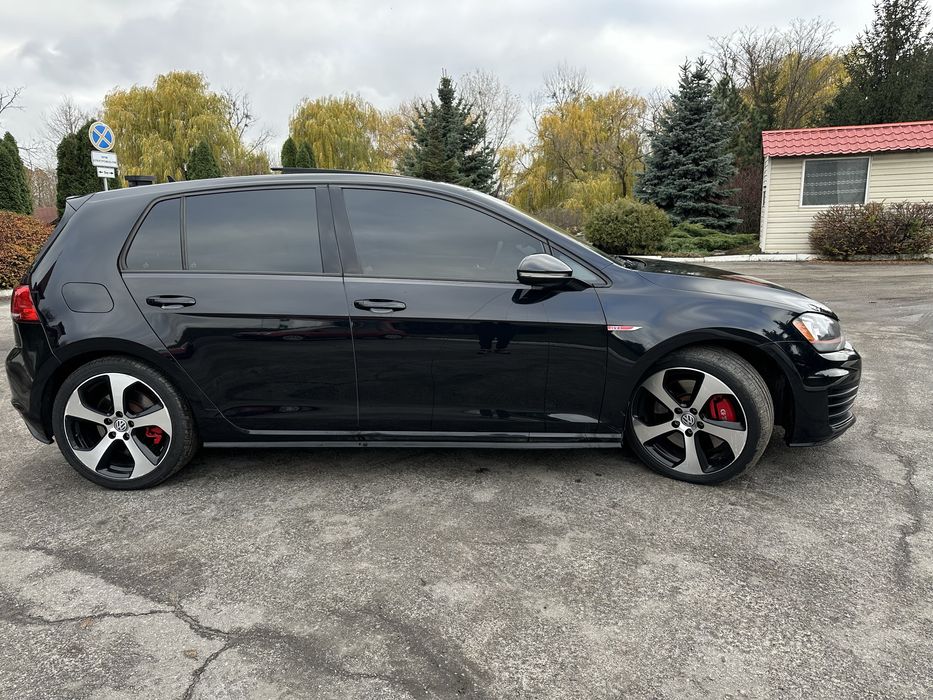 Volkswagen Golf VII 2.0 сток