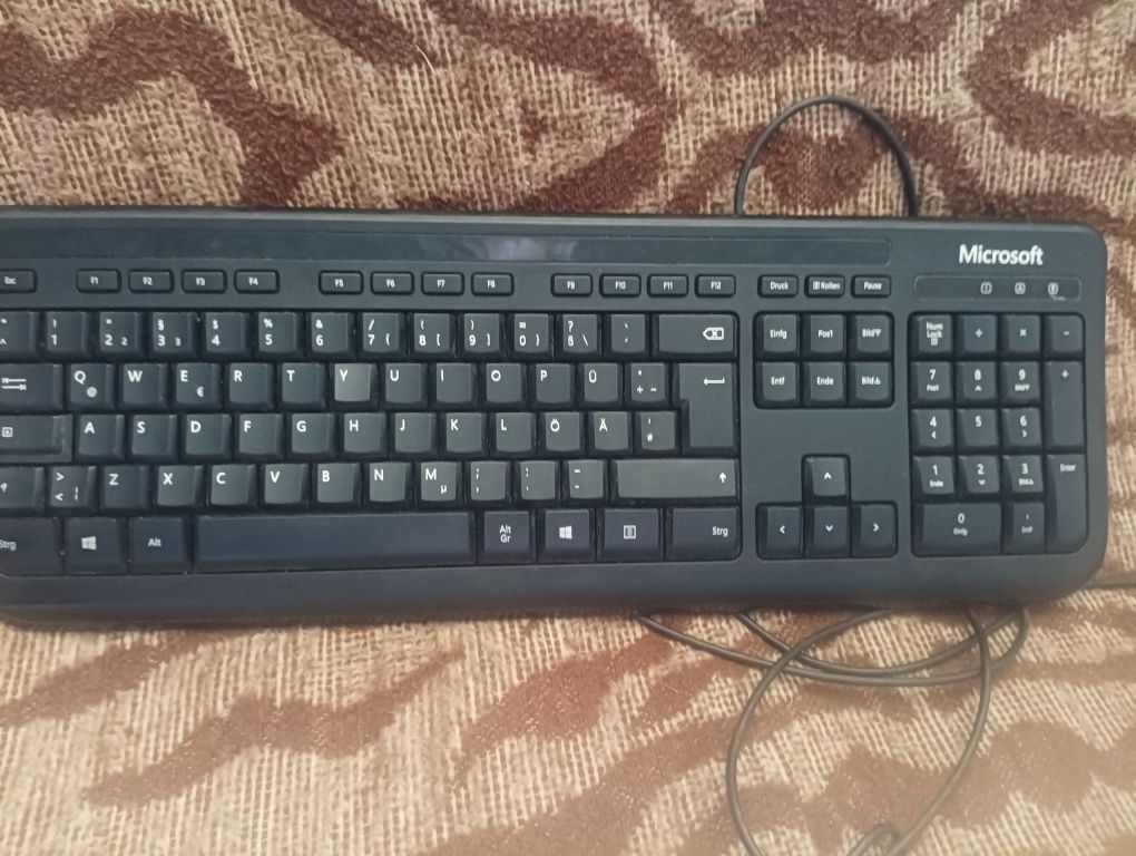 Klawiatura WIRED Keyboard 400
