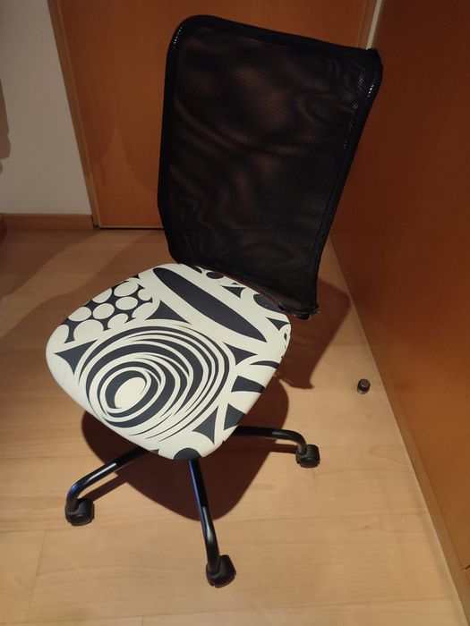 cadeira escritório com rodas