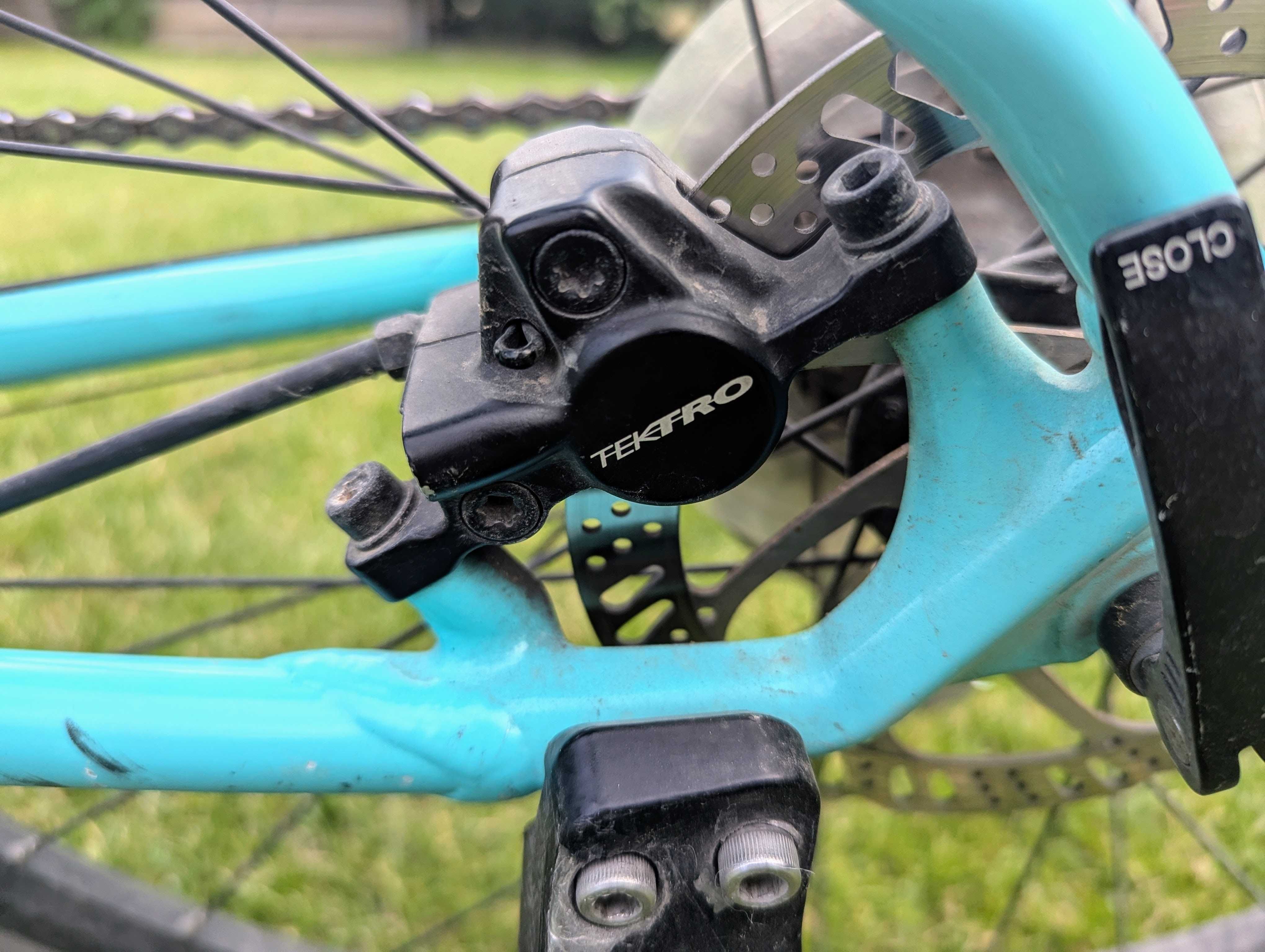 Trek Dual Sport 2 WSD - rower trekkingowy (kobieta)