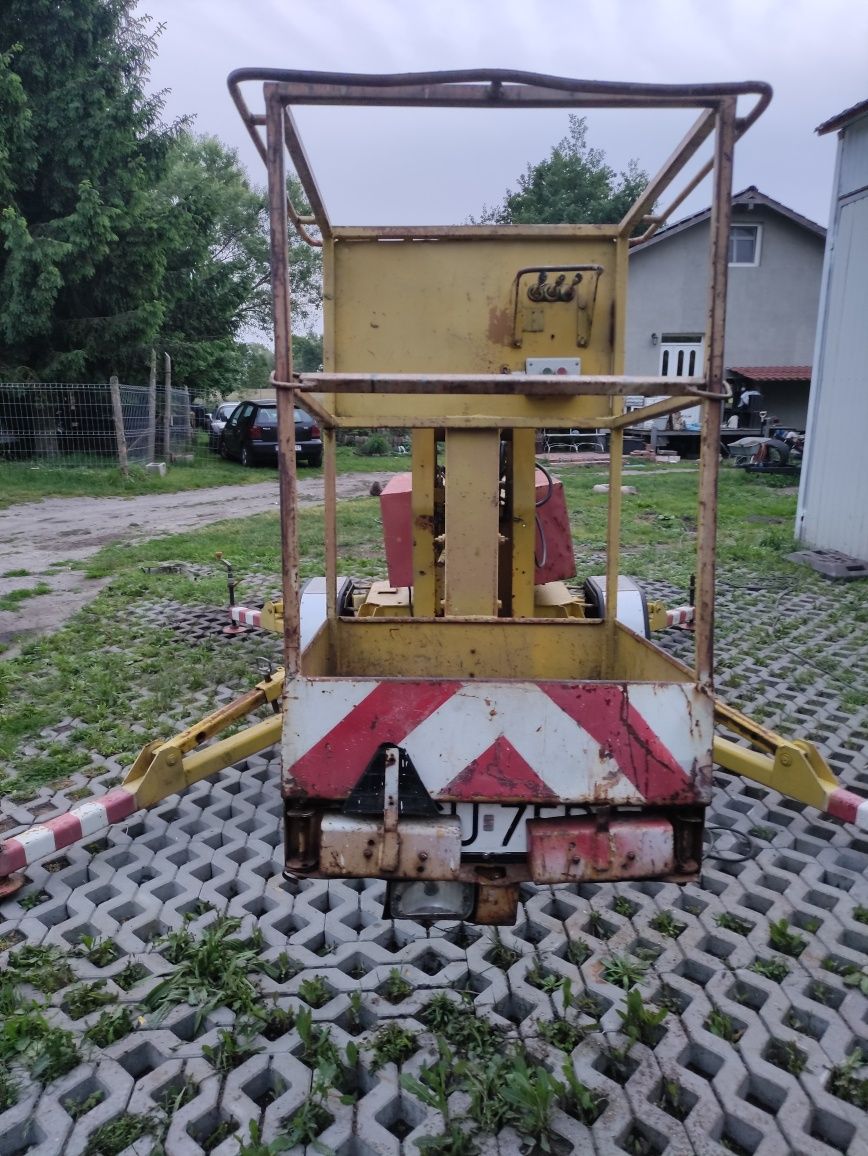 Podnośnik koszowy PK 12 wzwyszka