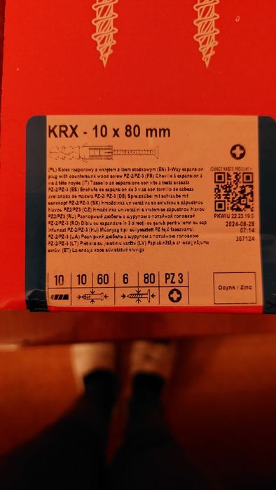 Продам шурупи з дюбелями 80х10 KLIMAS