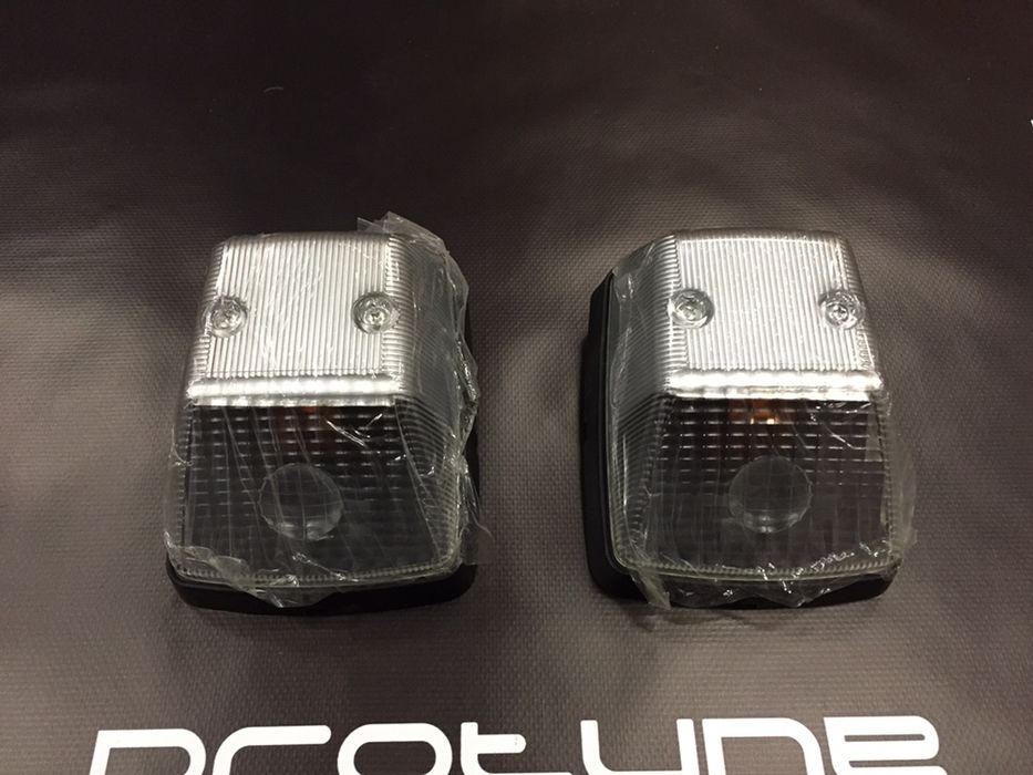 Повторитель поворота поворотник Mercedes Benz W463 G-Class