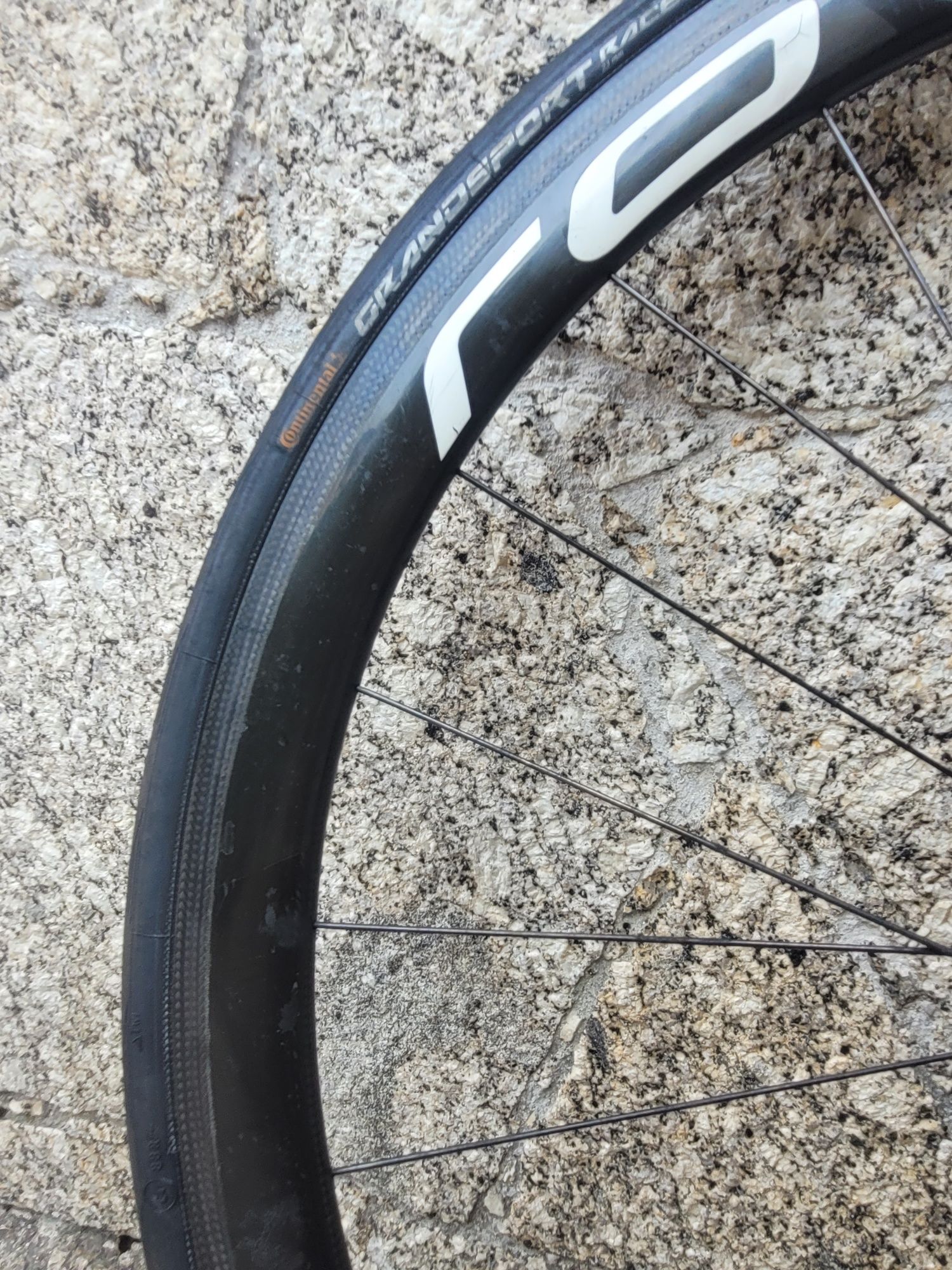 Roda Traseira Roval Rapide CL