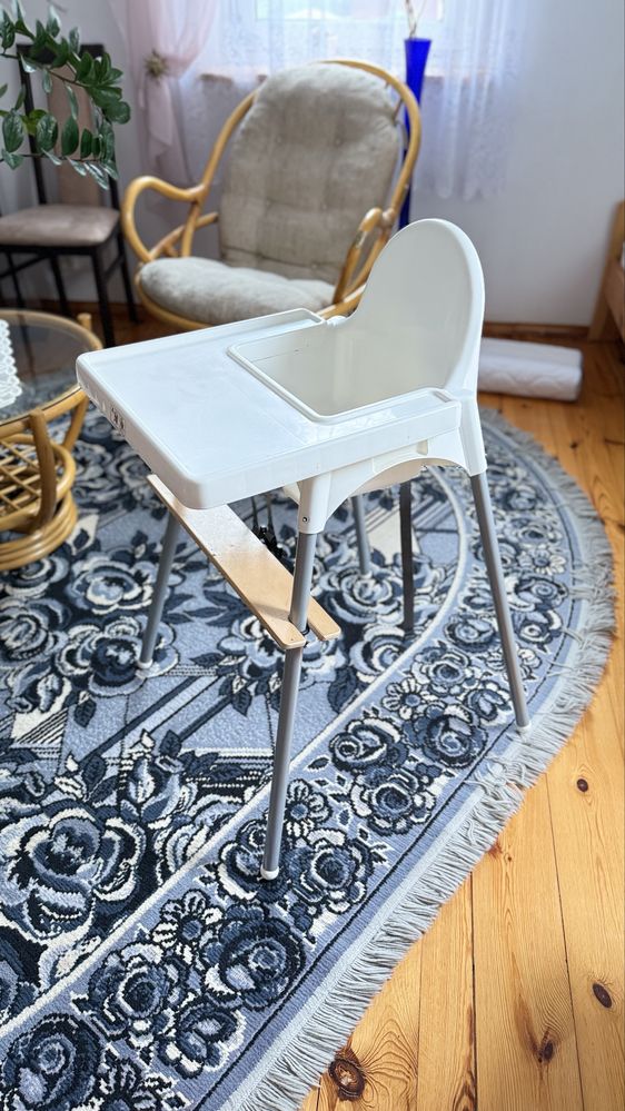 Fotelik do jedzenia dla dziecka - IKEA
