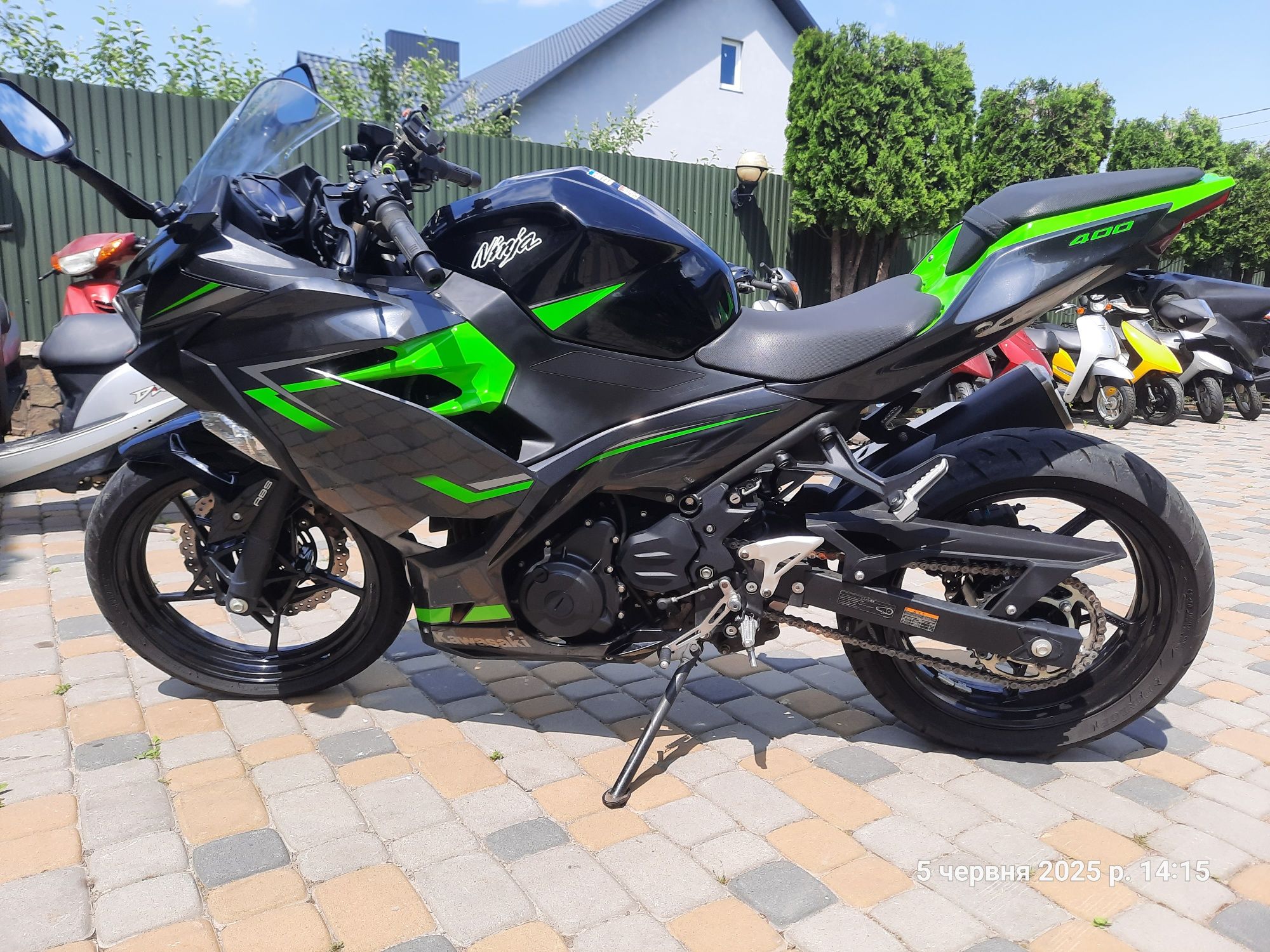 Kawasaki Ninja 400 2019
