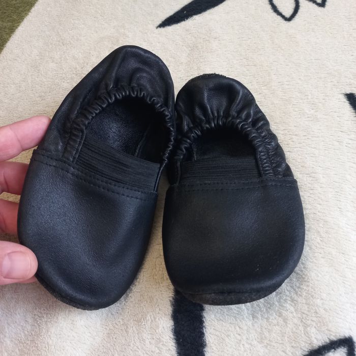 Чешки шкіряні 18 см по устілці