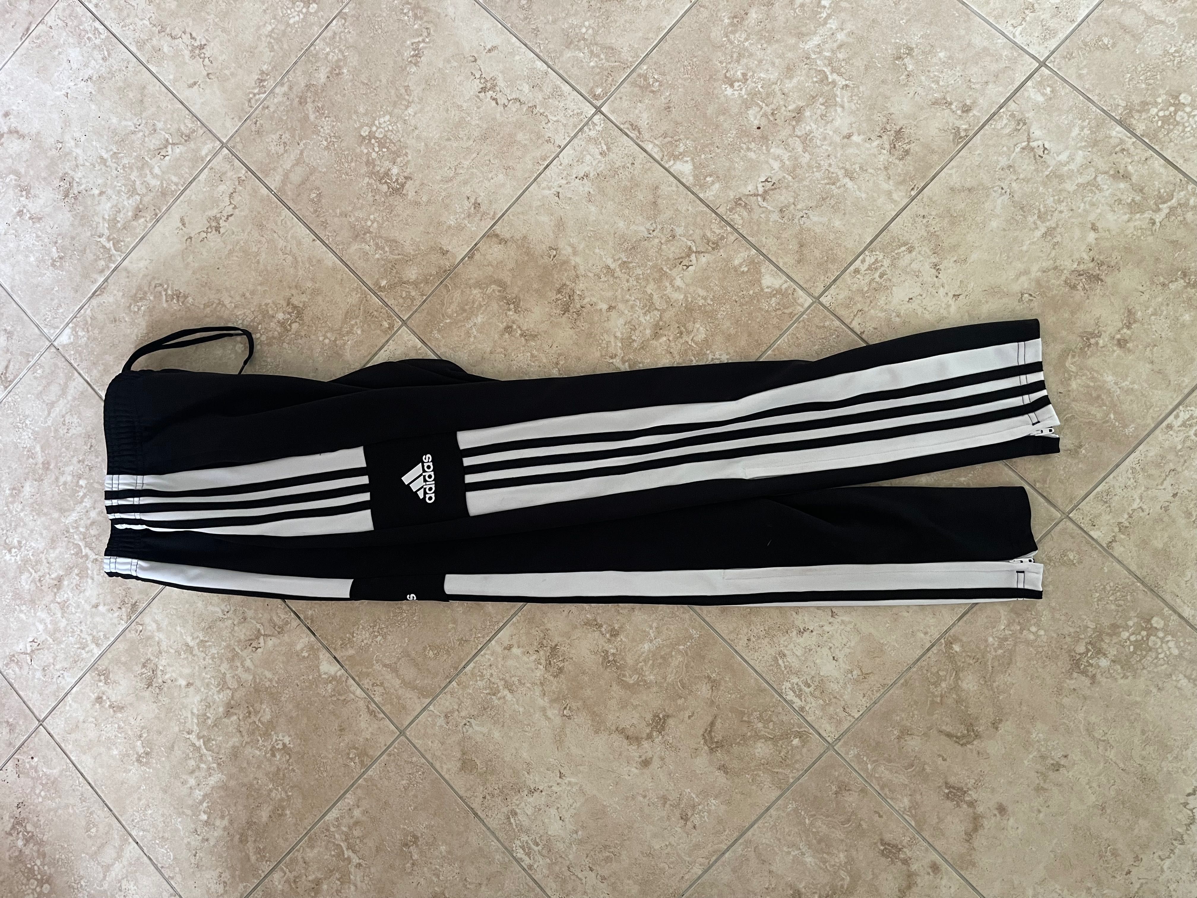 Штани Adidas AEROREADY