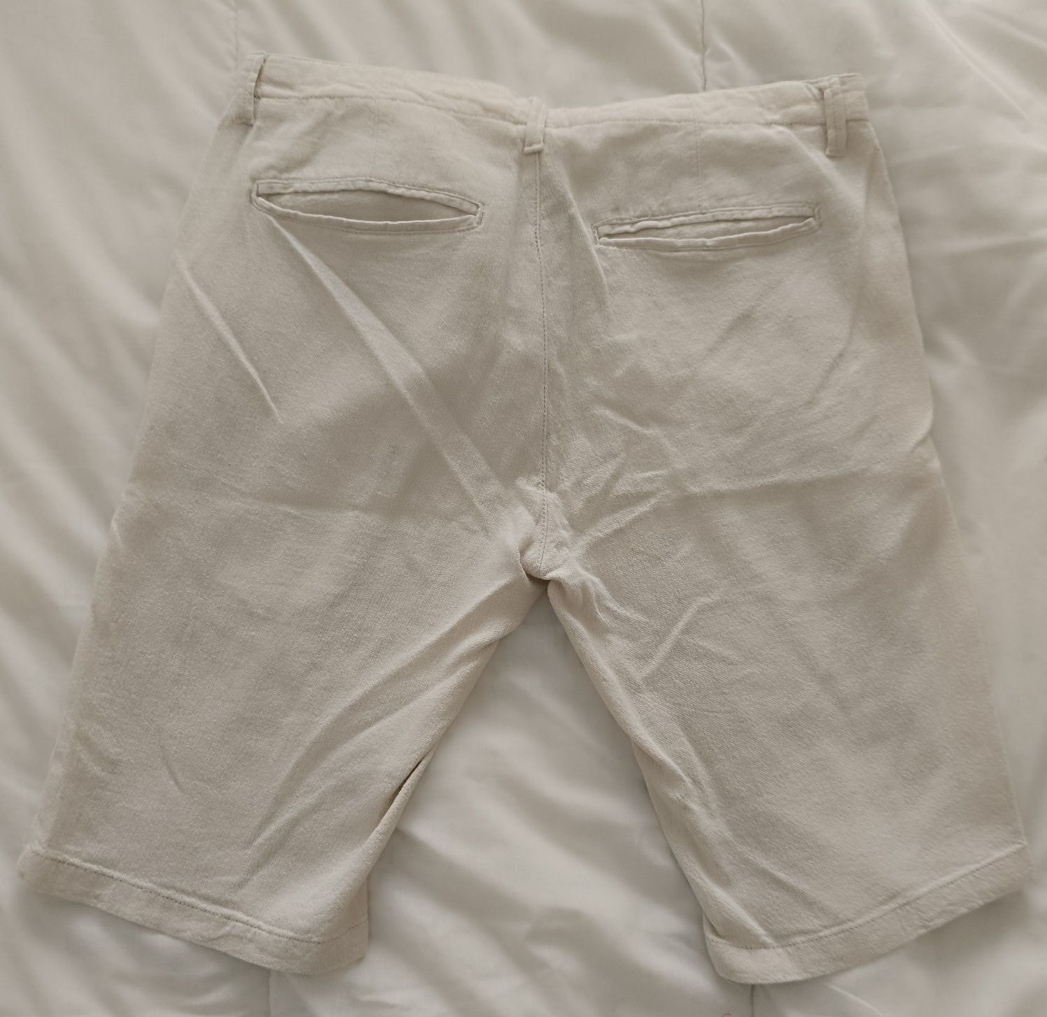Bermuda masculino linho beige slim