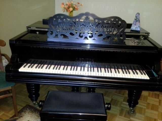 Fortepian gabinetowy J. BECKER (St. Petersburg), ok. 1900 r