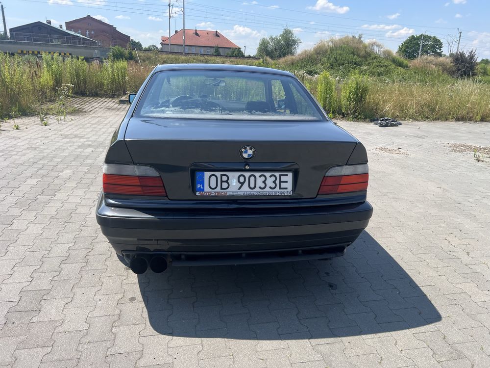 Bmw e36 325i 328i coupe